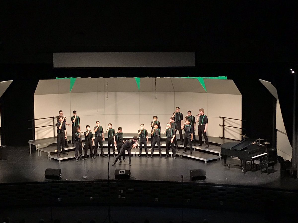 NilesWestFAA's tweet photo. Did you miss #nwacapella at comp? Well...here’s a taste. @nwechoeffect @nwtonaleclipse @nwhighfidelity @nthsd219 https://t.co/loy0tHZ14l