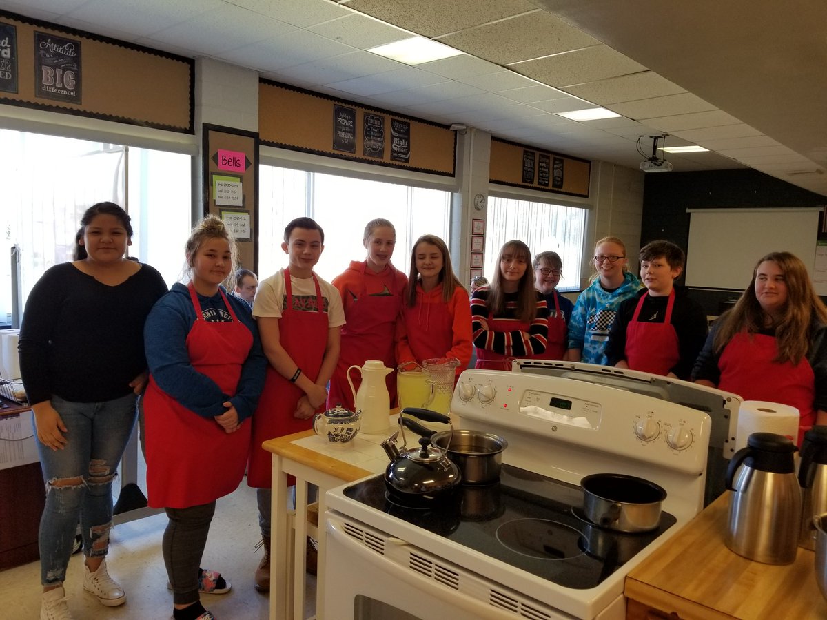 MerrittChristel's tweet photo. My 8th graders spoiled their teachers with a spot of tea today! Stay classy my friends! #EMMS #reallifeskills #mannersmatter https://t.co/g7R9qSyzMs