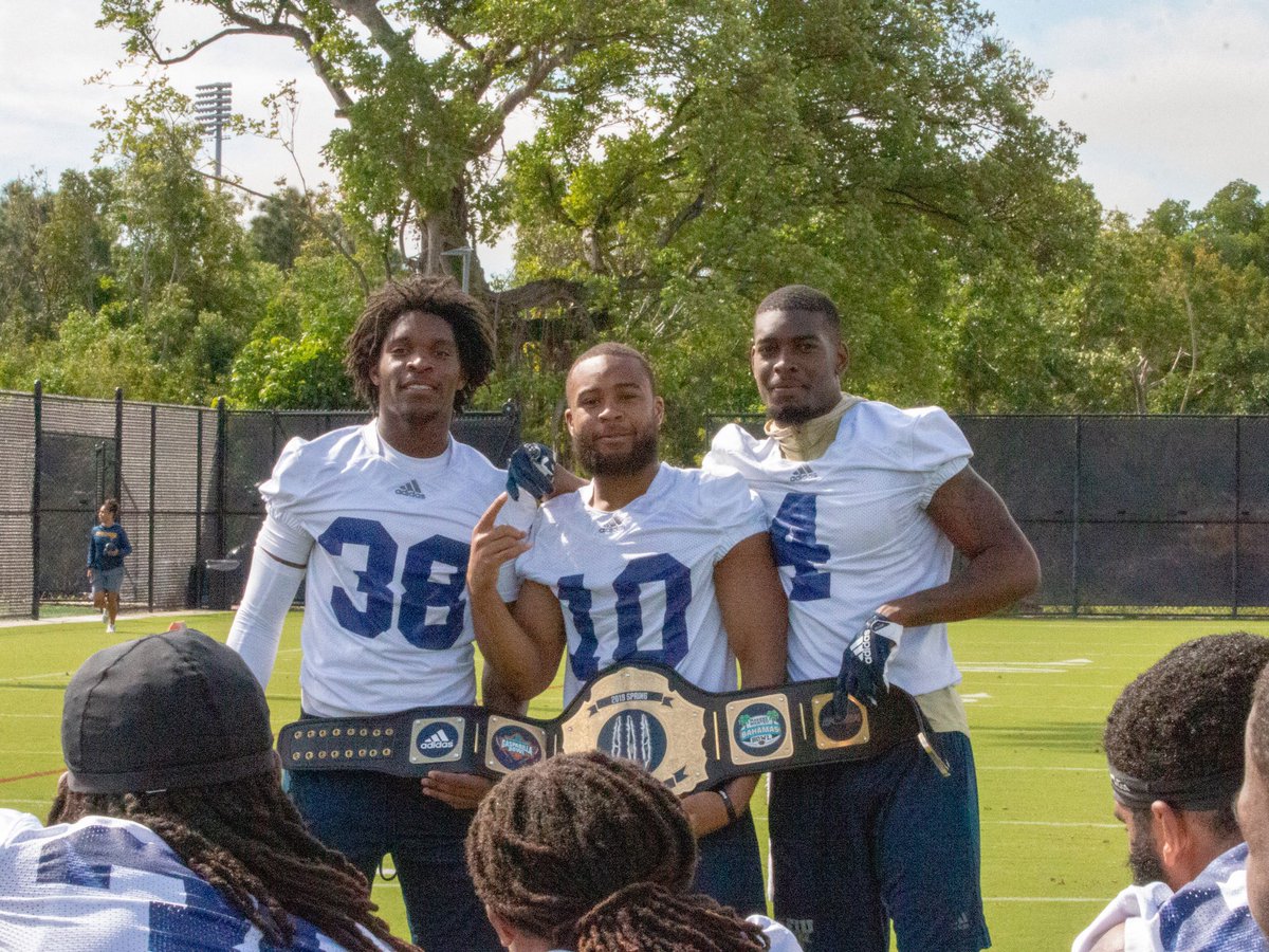 CoachJeffCopp's tweet photo. Congratulation to @Olin_CushionIII @SosaIke and Richard Dames on earning the right to be Spaing Balls first 3 Takeaway Champions! #PawsUp #Standard https://t.co/UtPQwzeedK