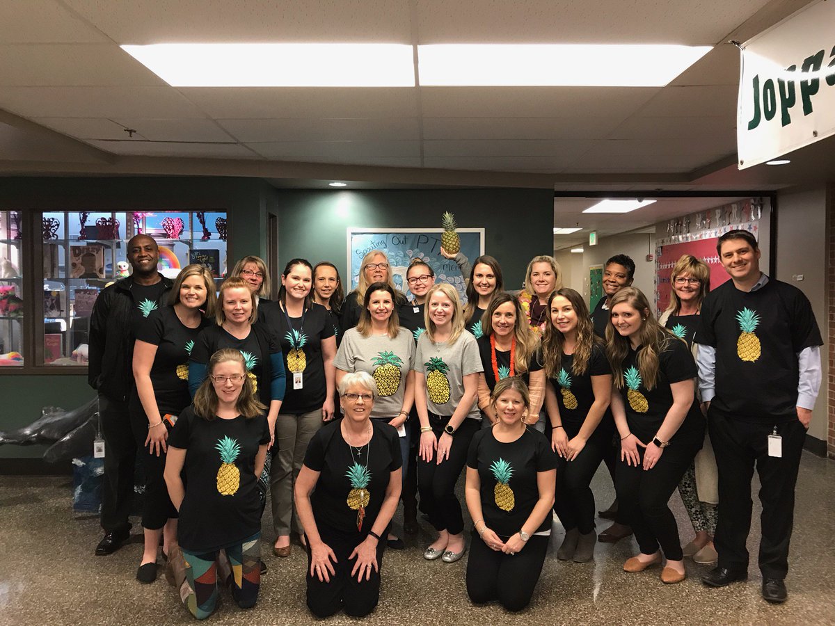 emily4125's tweet photo. Our amazing staff spent the day celebrating each other and learning together on our very first Pineapple Day! Just can't hide that Joppatowne Pride! #joesreachingexcellence #pineapplevisits https://t.co/QzbYfZ9PgM