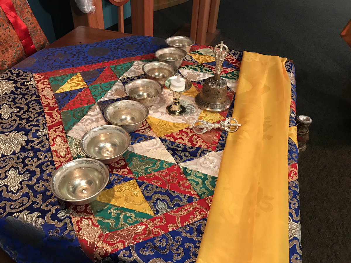 katiehc's tweet photo. Well this was a nice way to wind down... a lovely talk on rituals and altar building by Buddhist monks visiting @uindy. They draped the white (for peace) khata over the interfaith altar to honor all religious paths and guests. Love that this is happening in #SoIndy ❤️🙏 https://t.co/sDLoo5KHlf