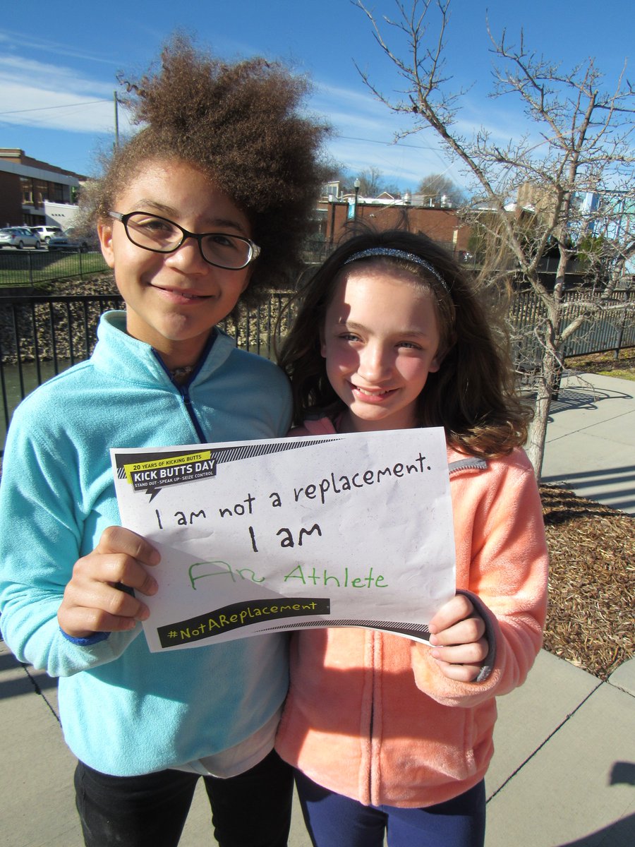 YWCA_TNVA's tweet photo. The #TechGIRLS had a great time participating in #Kickbuttsday activities. They're taking a stand to #bethefirst tobacco-free generation because they are #notareplacement for the 1,200 American customers Big Tobacco loses daily to tobacco-related illnesses. https://t.co/z7litAv6gS