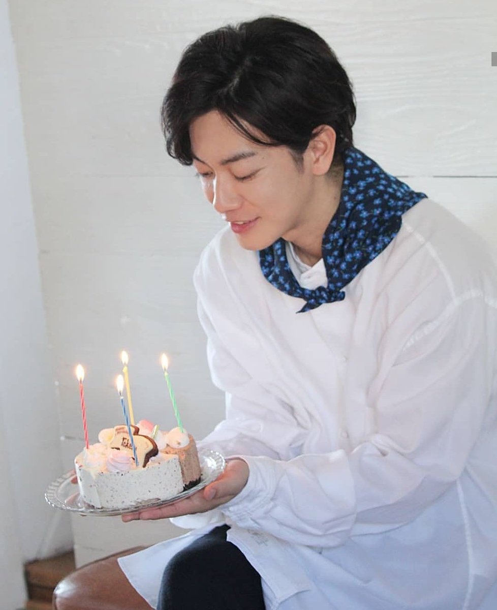 誕生日 佐藤健