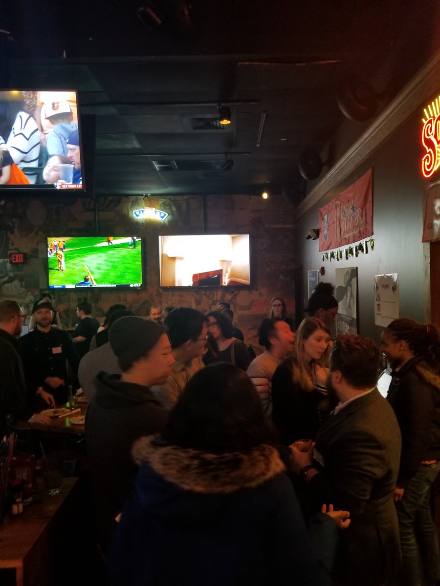 PhillyCHI's tweet photo. Thanks for coming out tn for #uxhappyhour! Great turnout. See you all next time. 🍺 https://t.co/eKgFACzOXP