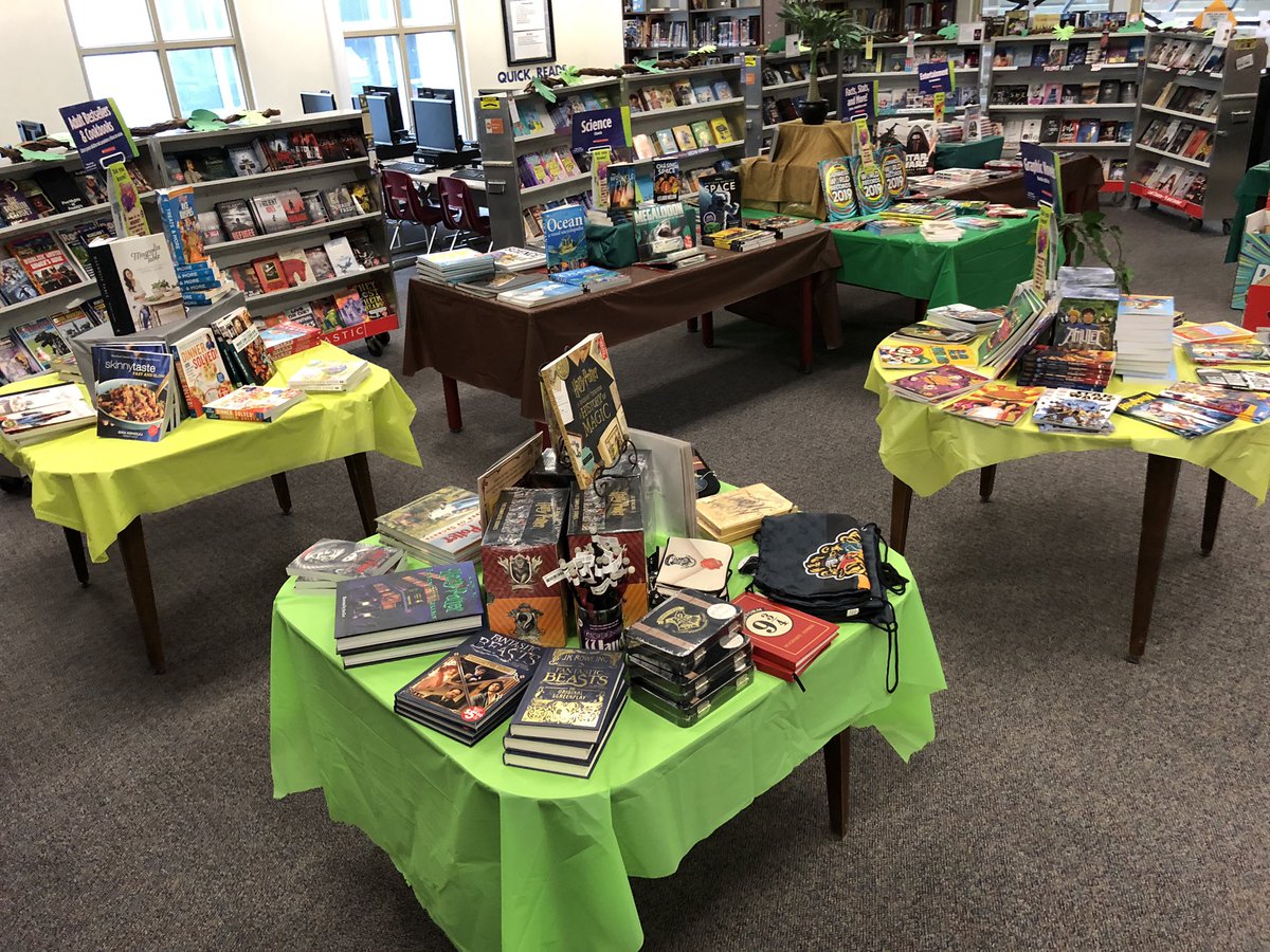 ArthursMedia's tweet photo. Time is running out to stock up on some great reading material from the “Stone Age” Book Fair! Every book purchased comes with a free raffle tkt for next week’s drawing for 6 prizes. Plus, get a bonus tkt at conferences on 3/21 if your parent stops by the Media Ctr! #bamsknights https://t.co/ACKvgUuqxU