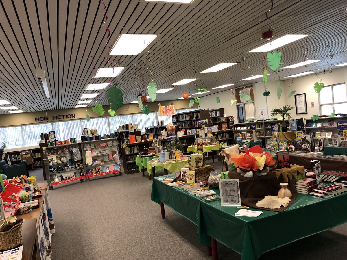 ArthursMedia's tweet photo. Time is running out to stock up on some great reading material from the “Stone Age” Book Fair! Every book purchased comes with a free raffle tkt for next week’s drawing for 6 prizes. Plus, get a bonus tkt at conferences on 3/21 if your parent stops by the Media Ctr! #bamsknights https://t.co/ACKvgUuqxU