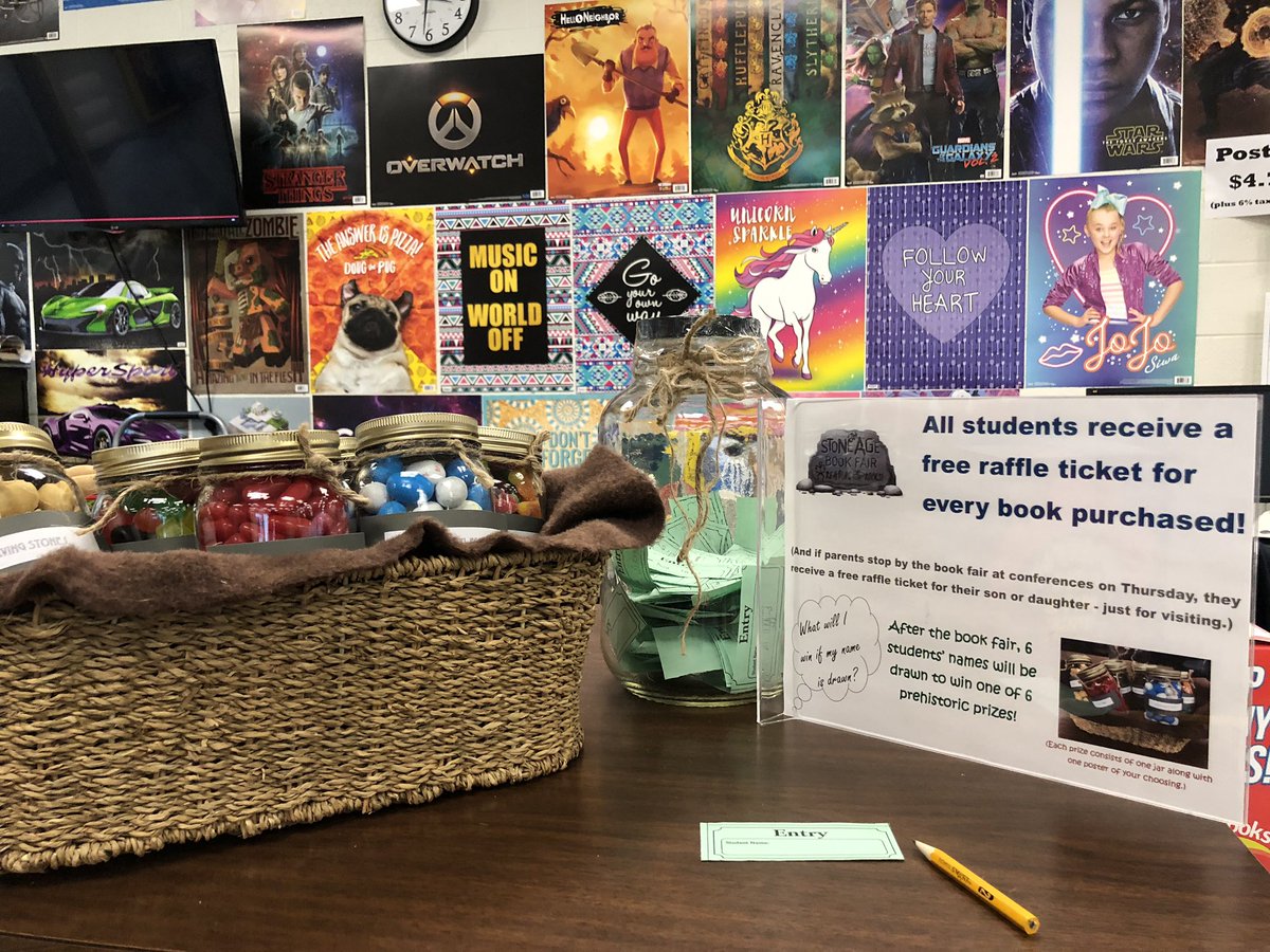 ArthursMedia's tweet photo. Time is running out to stock up on some great reading material from the “Stone Age” Book Fair! Every book purchased comes with a free raffle tkt for next week’s drawing for 6 prizes. Plus, get a bonus tkt at conferences on 3/21 if your parent stops by the Media Ctr! #bamsknights https://t.co/ACKvgUuqxU
