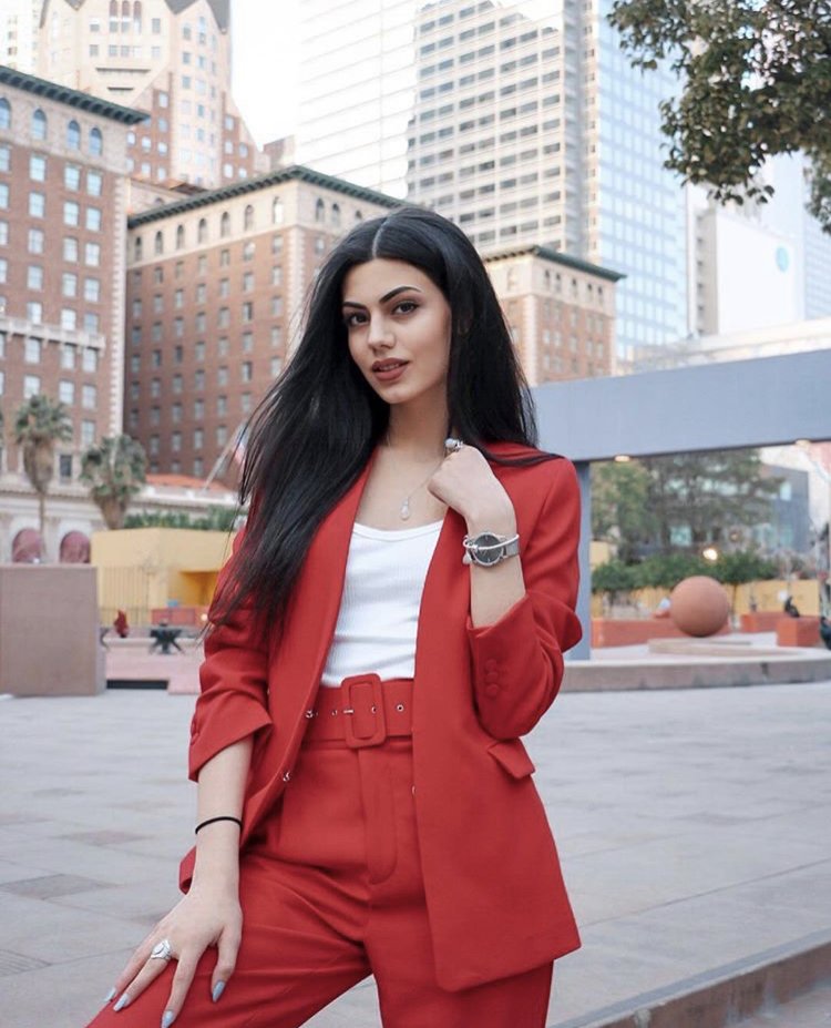 FIDM's tweet photo. #FIDMFact: Currently, we have students from 65 different countries attending #FIDM. https://t.co/E42YQsuF0e (Students pictured are from Armenia, Tanzania, Sweden, and Norway) https://t.co/VZz1y7ukKZ
