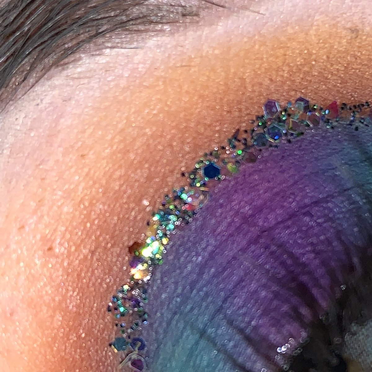moongirlmakeup's tweet photo. Sneak peek for tomorrow’s post 👀🤪 #thatblend #makeup https://t.co/OvbG1JHfnd