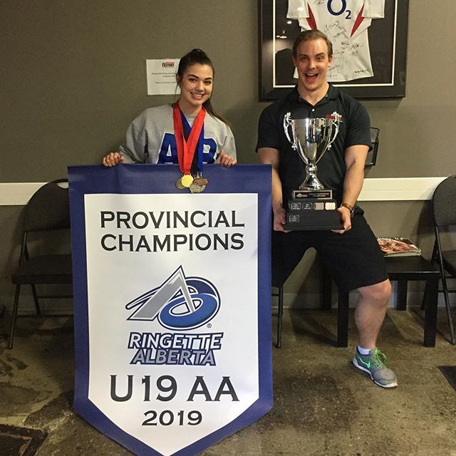 CoachGies's tweet photo. Warning, warning, big trophy alert 🚨 .
.
.
Super happy for my Ringette stud @shae_lyn15 on a very successful season. 5 gold medals, played team Alberta at the CWG, won u19 provincials AND is going to play for Team USA this year!!! Literally one of my… https://t.co/YHAQylaRvh https://t.co/dmVZdc0efQ