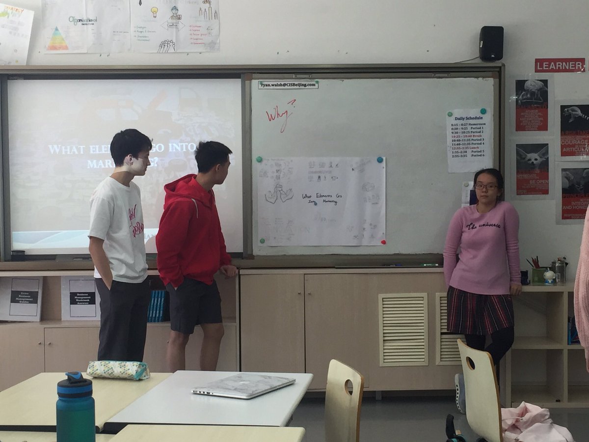 ryanwalsh21C's tweet photo. Sharing our #priorknowledge of #marketing to our #peers at #myCISB! #creativity #auditorylearners #visual https://t.co/CeuBftFJhr
