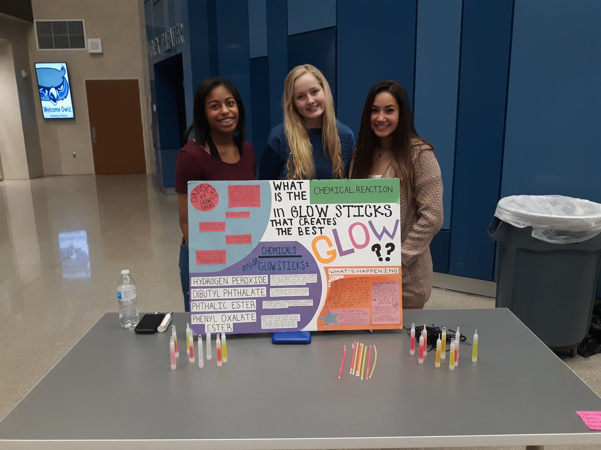 baker_ow's tweet photo. I am one proud cheer coach/science teacher tonight! 6 cheerleaders represented the team at Family Chemistry night ππΌ! Great Job! And congrats to Ellie, Haley, and Maya for winning 1st place!! #teamchemistry #cheerforthewin https://t.co/c901bgvADH