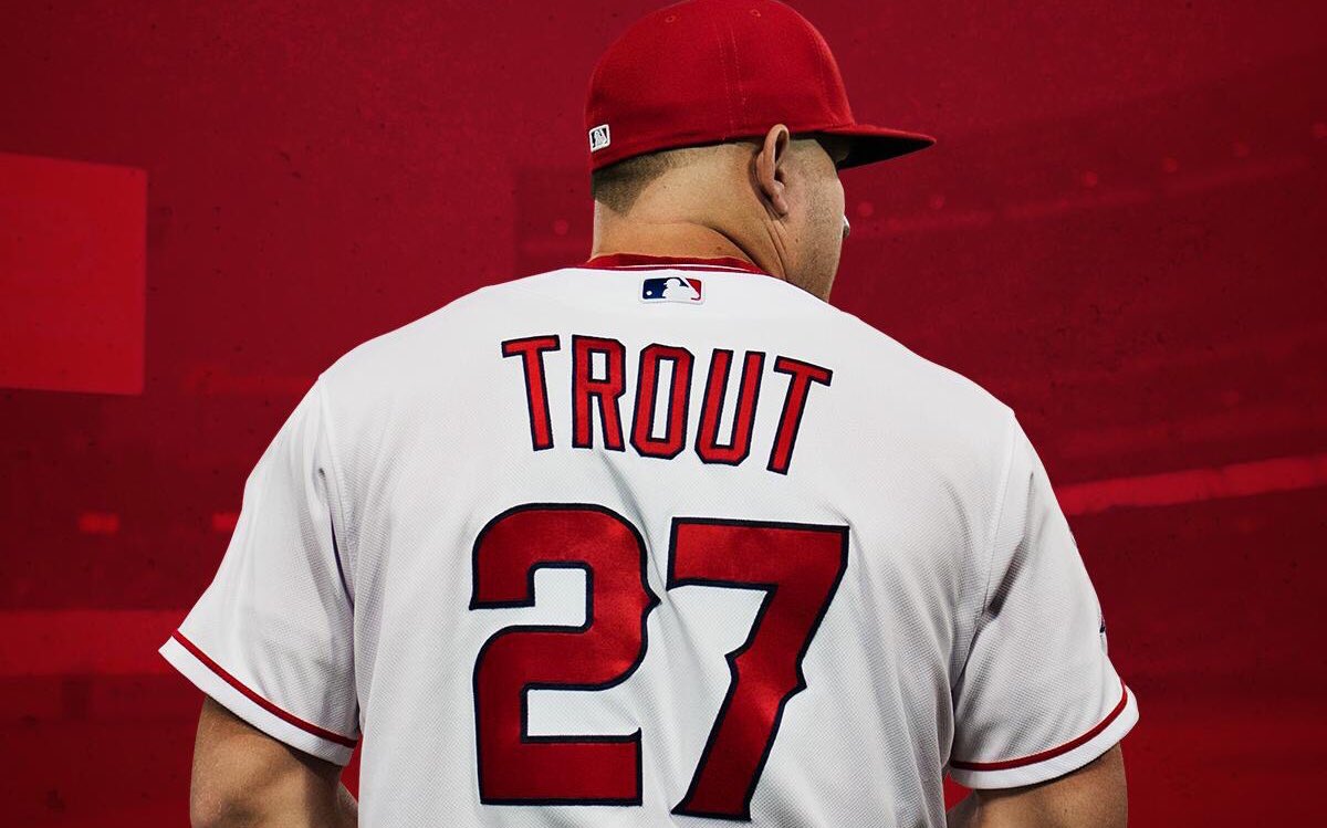 MattDeBlasi's tweet photo. @MikeTrout is an Angel for life! #TheHaloWay⁠ ⁠ https://t.co/hy9yOSeMjN