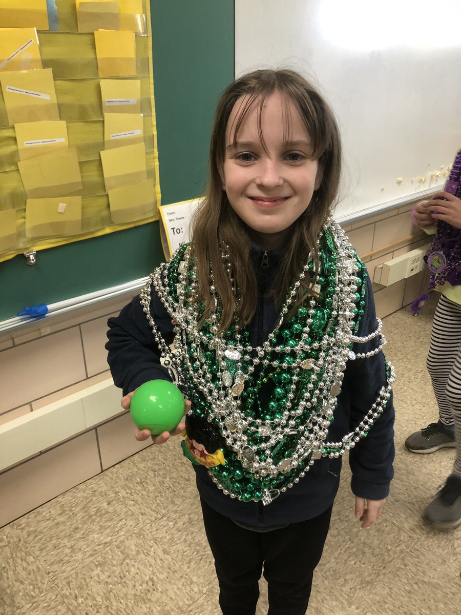 kellprice14's tweet photo. House presidents checking out the new bling we received from New Orleans for our Bluebird Shop. #rcahouses #weigheddown #bling @JMartinPSES @HeidiMillerBCPS @CbyersChristina @BaltCoPS @mrronclark_ @PotSpringEl https://t.co/mV1BBDXThb