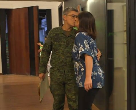 eulavaldesph's tweet photo. We're here to bless your timeline. ang sweet lang ng mommy! #TGDKomprontasyon https://t.co/DhSsTcdog0