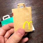 器用な妹さん!ミニチュア紙袋がかわいい!