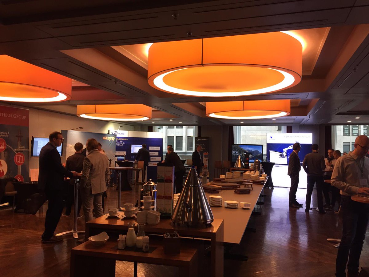 chemanager's tweet photo. Heute sind wir bei den @tacookde #Maindays 2019 zu Gast. Das Motto: Smart #Maintenance: Grenzen überwinden. Eröffnet wurde die Instandhaltungskonferenz von Dieter Körner, Partner, T.A. Cook Consultants. Wenn Sie weiter Informationen möchten 👉🏼  https://t.co/wesOrxaAKD https://t.co/fGoCJOqjZq