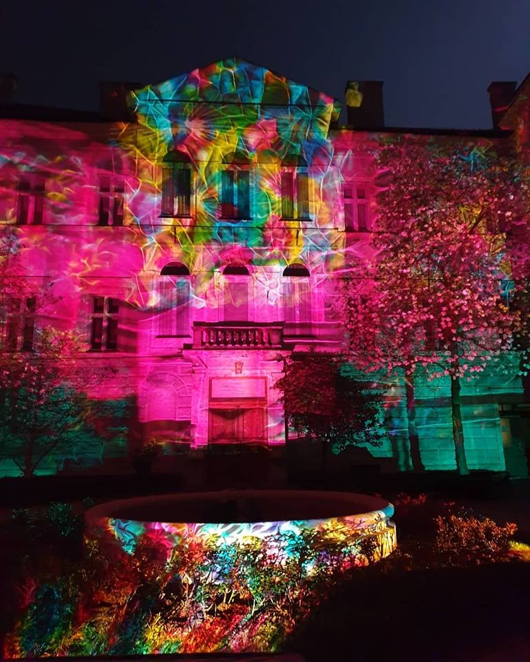 Croatia_hr's tweet photo. The first day of spring is here!
 Enjoy 🌸🌸 #FestivalOfLights 
 #CroatiaFullOfMagic #Zagreb #EuropeanBestDestinations https://t.co/l5VexboRvn