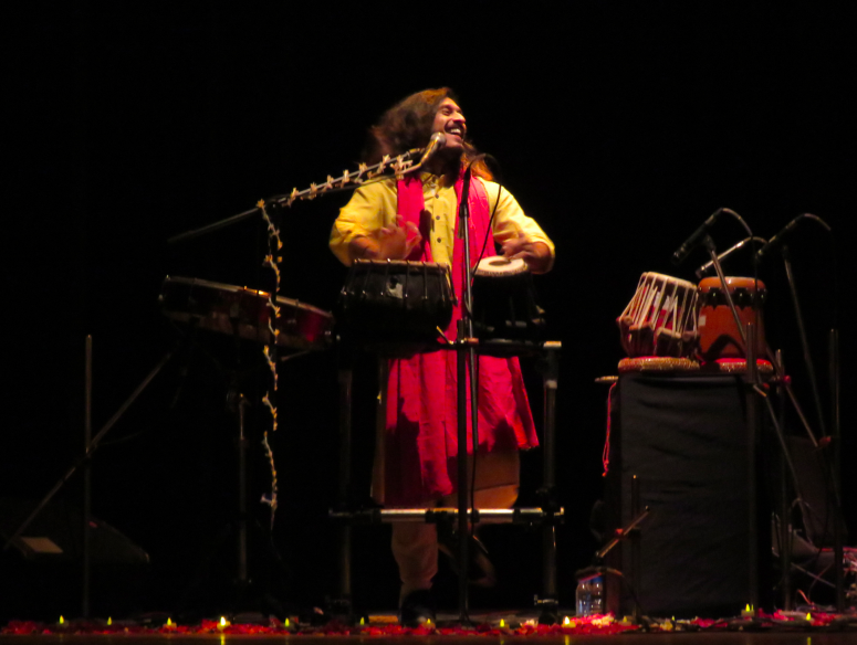 MumbaiOpera's tweet photo. Glimpses from the @SOTSufis performance at the #RoyalOperaHouseMumbai.

In association with @TimesMusicHub and @AvidLearning.

@asadlalljee @AshishpDoshi @RoopkumarRathod https://t.co/Ou359twIGM