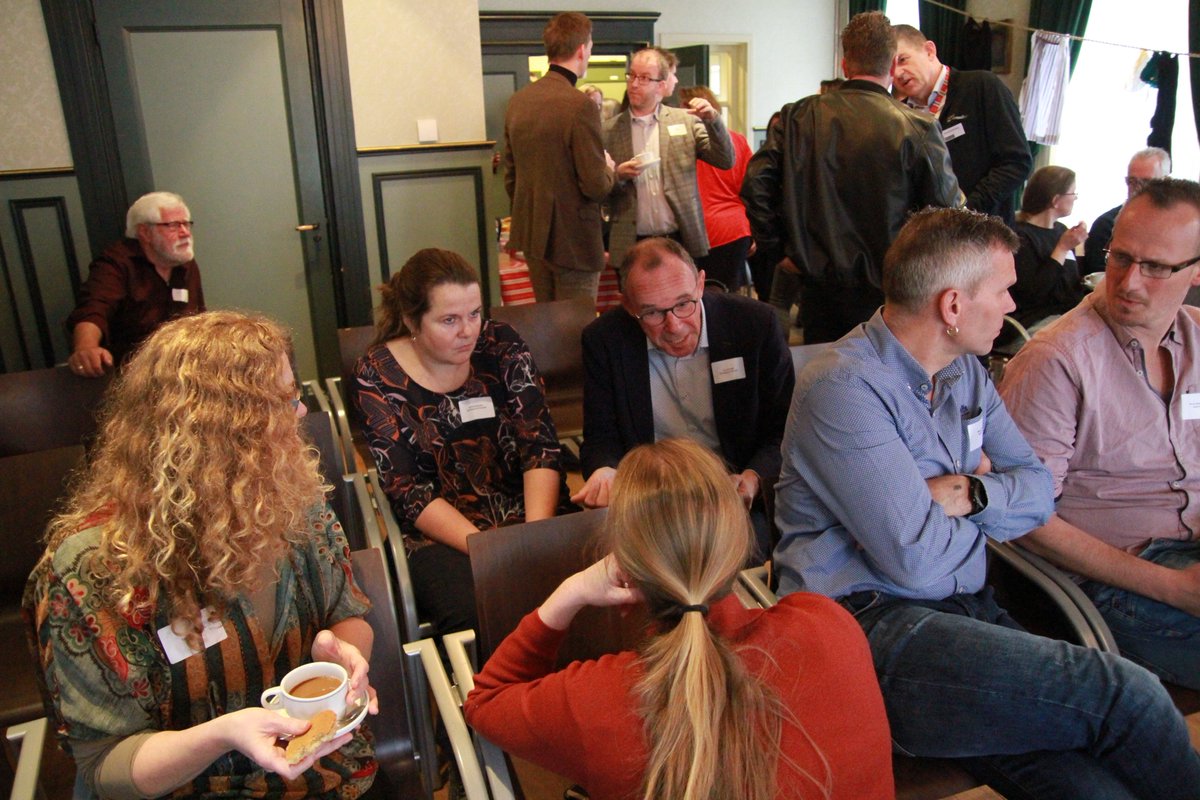 UrkPromotie's tweet photo. Bekijk hier de aftermail van een geslaagde #Toerismebijeenkomst Urk 2019: https://t.co/ncIyoRyFCC. Georganiseerd in #samenwerking tussen @Gemeente_Urk @UrkPromotie @TouristInfoUrk en @visitflevoland voor de #vrijetijdssector Urk en NOP. Graag tot ziens op een vervolgbijeenkomst! https://t.co/a06GkcAWLi