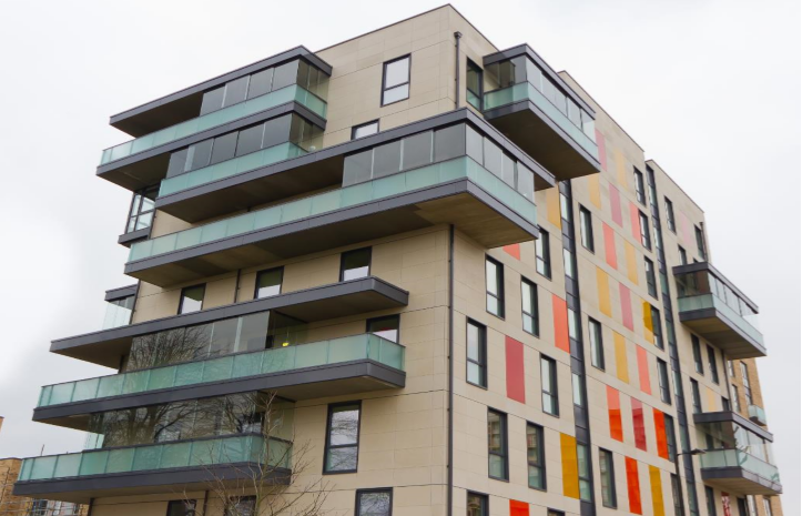 StanmoreLtd's tweet photo. #throwback to our project Acton Gardens for our client Countryside Properties.
During this project we installed internal #drylining ; lightweight #steelframing ; rainscreen #cladding #glasscladding ; winter gardens ; #curtainwalling & insulated #render
#tbt #stanmore https://t.co/UxTGb5JJ12