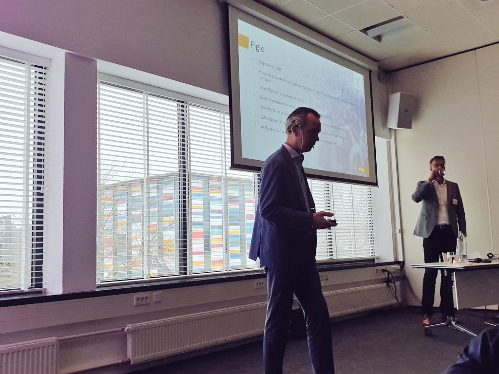 Figlo's tweet photo. Een impressie van het partnercollege @SEHLentecongres!
@VasseGert en @nathan_brouwer verzorgden de workshop: "Discussie aflossingsvrije hypotheek is tekortkoming van Active Servicing: kans!".
#Figlo #Yellowtail #financialplanning #SEHLentecongres https://t.co/BahoEzLdbM
