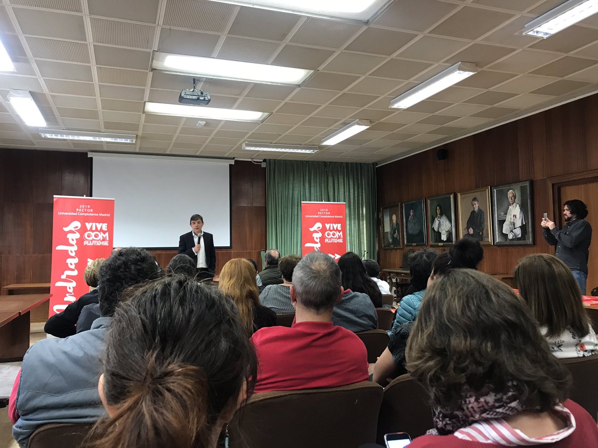 RaquelAsia14's tweet photo. Hoy candidato a #RectorUCM2019 y actual Rector UCM @carlosandradas en @bbaaculturaUCM presentando programa electoral #ViveComplutense #ViveCom #EleccionesRectorUCM https://t.co/gO1uwIPWZA