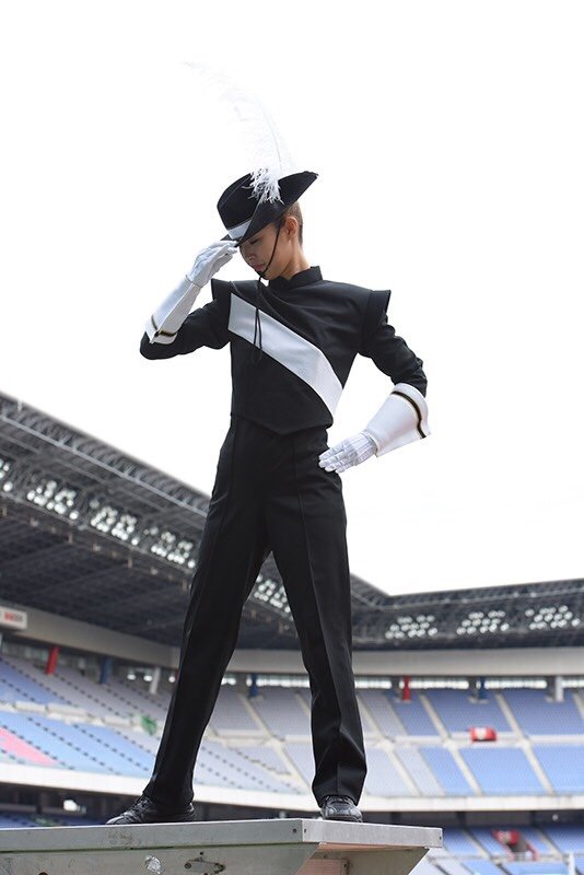 Legendof_ANGELS's tweet photo. 【メンバー紹介No.33】
LAヨガのお姉さん!
昨年度よりドラムメジャーを引退し、ヤンキードラメからただのヤンキーに。
そんなLA愛溢れるさえ様の名言録をどうぞ。
「入団したいんですけど、練習来なくてもいいですか?」「1回けんかしたら仲良くなるよな?」
#LA2018
#LA2019
#legendofANGELS https://t.co/M54TvaZggO