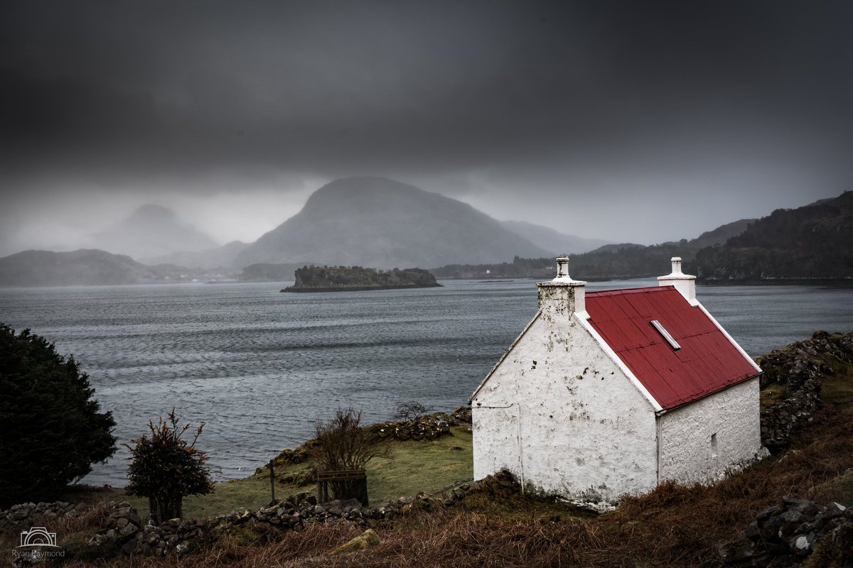 'The Wee Hoos In The Storm' Heading around Applecross yesterday, I captured this handheld in the pishing rain and wind #capturingthemoment2019 #applecross #sheildaig #torridon #torridonmountains #kinlochewe #moodyweather #storm #ScottishHighlands #igscotland #ig_scotland