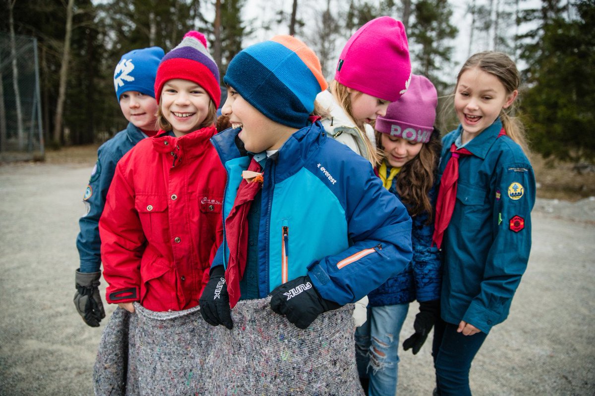 Fler och fler barn och unga blir scouter! För femte året i rad ökar vi vårt medlemsantal. Men det behövs fler vuxna ledare för att alla som vill ska kunna uppleva äventyr och kompisar i #Scouterna! scoutservice.se/artikel/scoute…
#ideellt #scoutergör #äventyrochkompisar