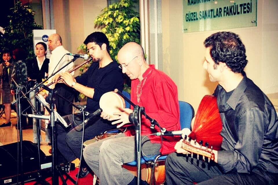 BumerangPR's tweet photo. Yinon Muallem Konseri  / Sergi Açılış Etkinliği / 2009
#tbt #halklailişkiler #sosyalmedya #dijitalpr #digitalpr #digitalmarketing #açılışorganizasyonu #minikonser #sergi #etkinlik #açılışorganizasyonu
 #kadirhasüniversitesi https://t.co/O4xx2XD5L4