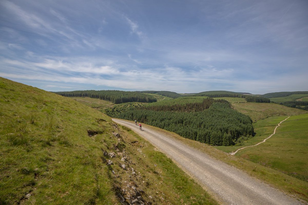 ** DON'T MISS OUT! **
 We are down to the last 5 entries for Gritfest 2019. 2 days of the best gravel riding that Britain has to offer! Traffic free trails, endless scenic views and good food and beer to enjoy afterwards (the important bits! 😀). #gritfest #gravel