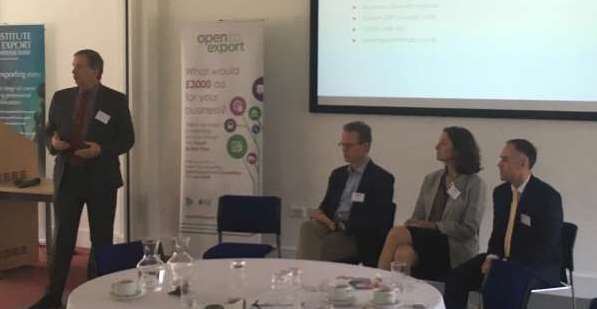 TrackBacknet's tweet photo. Our Head of Technology James Davenport recently took part in the South Coast World Trade Summit 2019 @USSPark. International Trade is an important part of our business and James is experienced in successfully delivering our services in over 20 markets. #worldtrade #GlobalBritain https://t.co/mXiqOrWez3