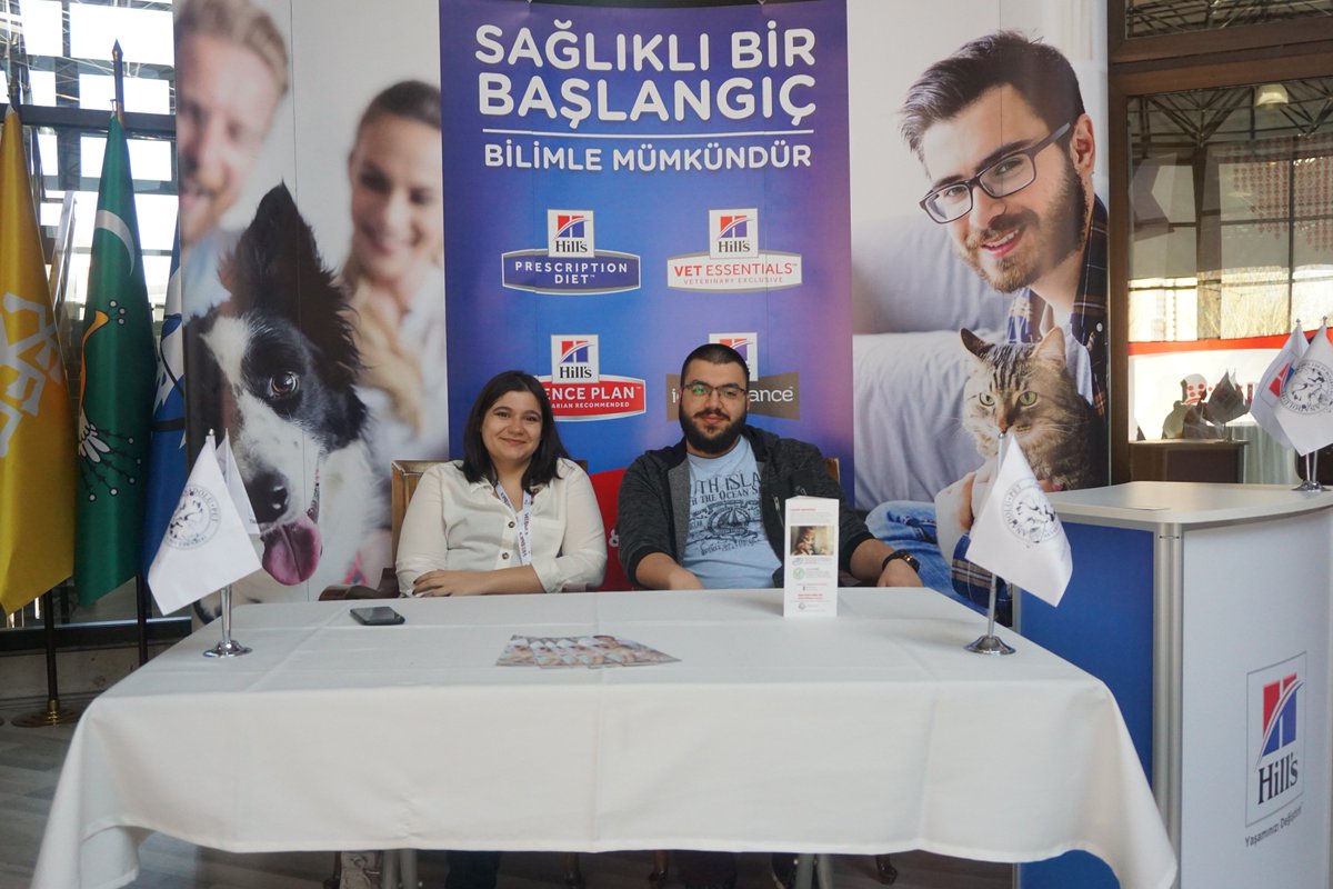 VetAnka1's tweet photo. #vetanka19 #vetanka #sektörlebuluşma #kariyergünleri #hatıraköşesi #royalcanin #monde #interhas #hills https://t.co/oaiN1rBwMF