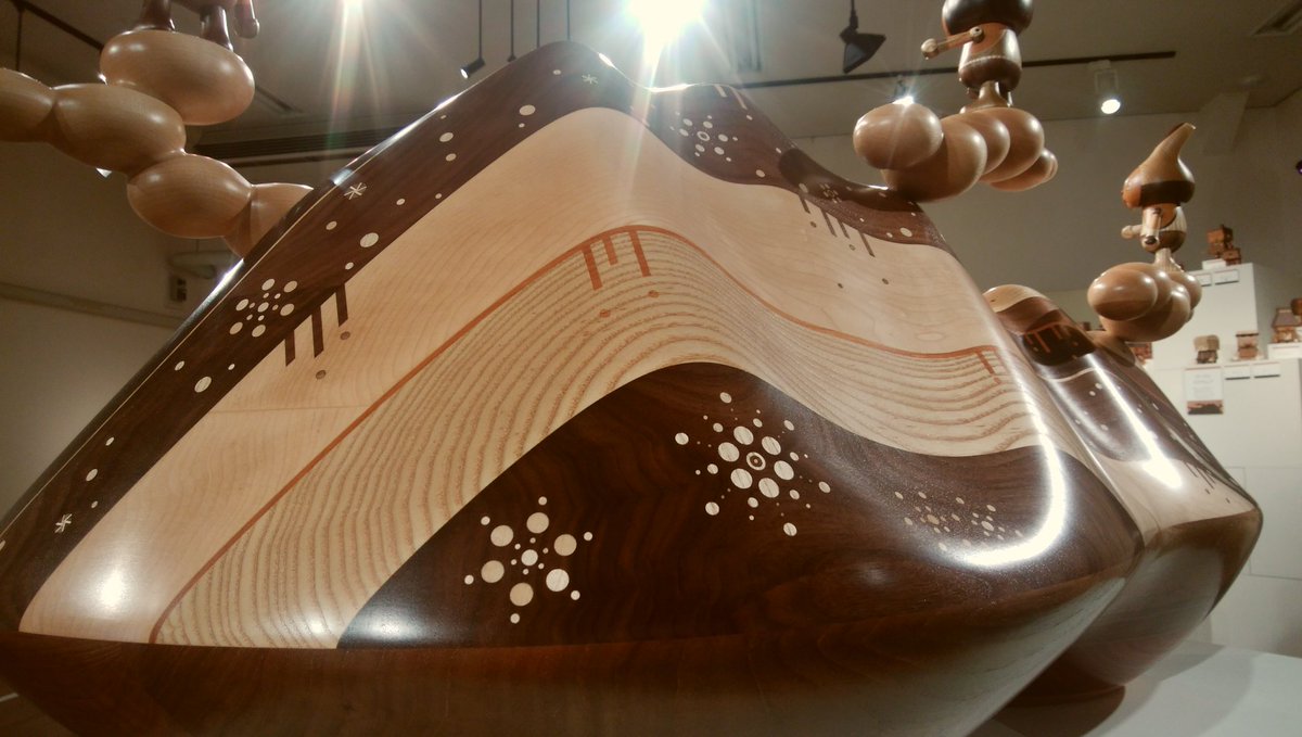 mankyu320's tweet image. 今回も凄かった～

中川岳二さんの作品。
ダイナミックだけど、緻密！
木とそれを活かす技術とセンス、最高です(´▽｀)