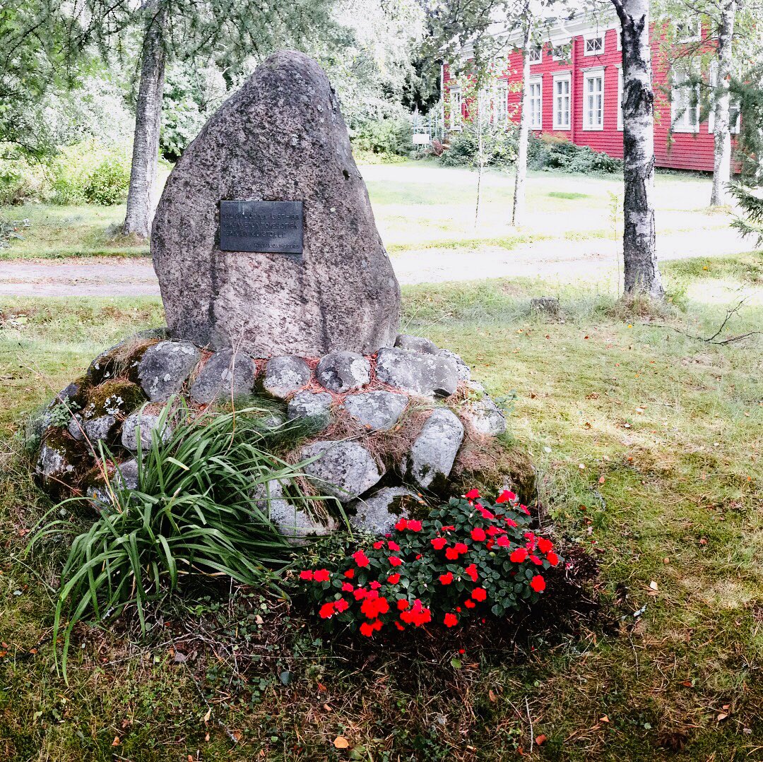 Finnish Famine Memorials tweet media