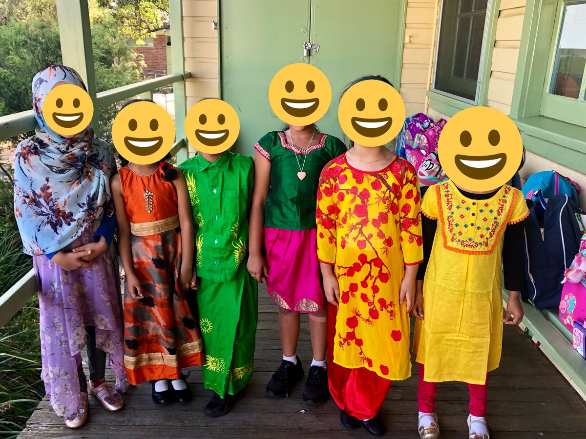 Students loved sharing and celebrating the cultures of over 40 nations at Leppington Public School today 🧡🌍 #HarmonyDay #HarmonyDay2019