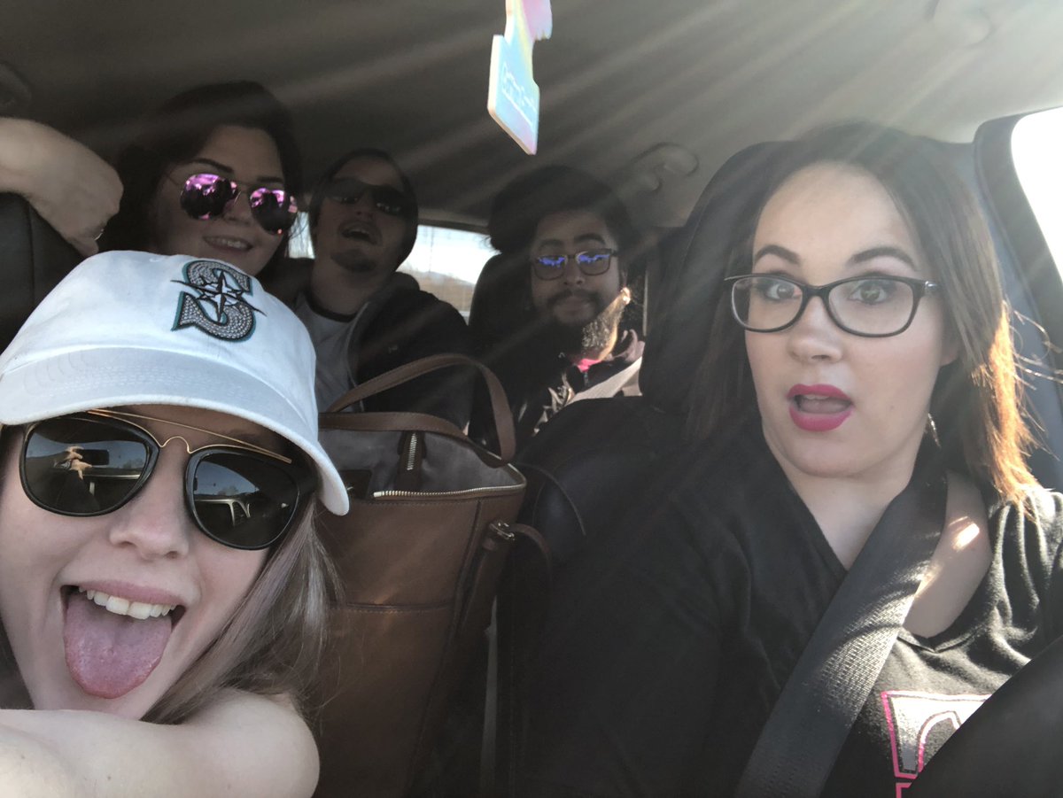 marelmcmeekin's tweet photo. 2019 Kick Off in the 360 today! Inspiration is a real thing where I work, and these people do it for me! 💘 #lovewhereyouwork #inspiredaily #Dynasty #Lifeinthe360 @LifeInThe360 https://t.co/lVdV5IWP5M