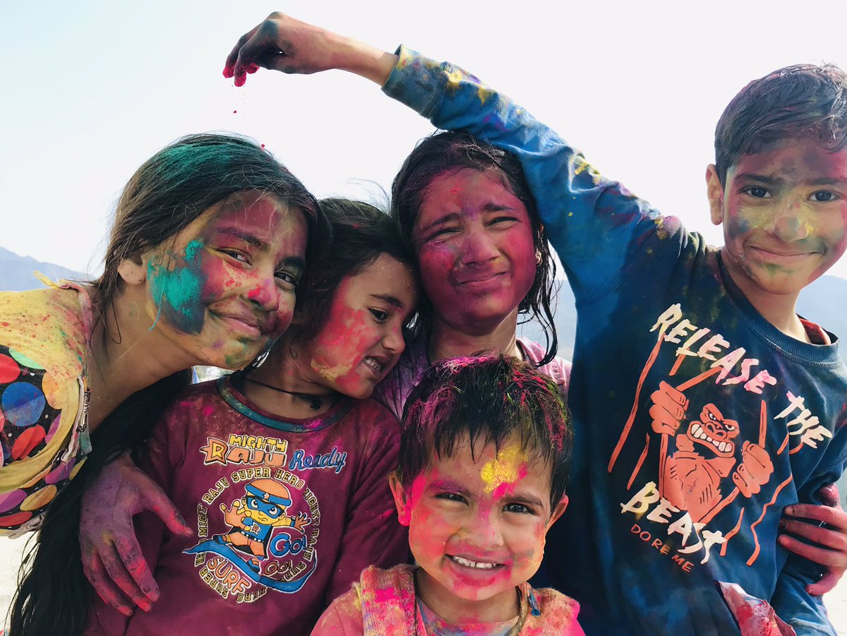 nsjeena's tweet photo. Play more, drink less,
enjoy more, think less.
Have a cheerful Holi!   
#holi #happyholi #love #holifestival #colorrun #holipowder #like #festival  #photography  #colors #nilesh #singh #jeena #nileshsinghjeena #nilesh_singh_jeena https://t.co/EWoPKBHIOr
