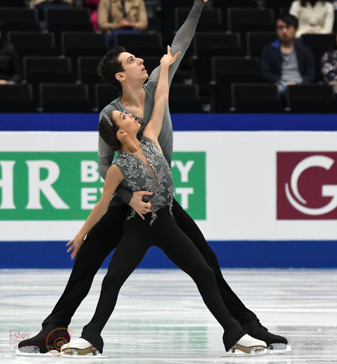 Hieloespanol's tweet photo. Algunas imágenes del programa largo de Laura Barquero &amp; Aritz Maestu realizadas por Ester Ayerdi para Hielo Español #worldfigure https://t.co/dcjeUUnXRS