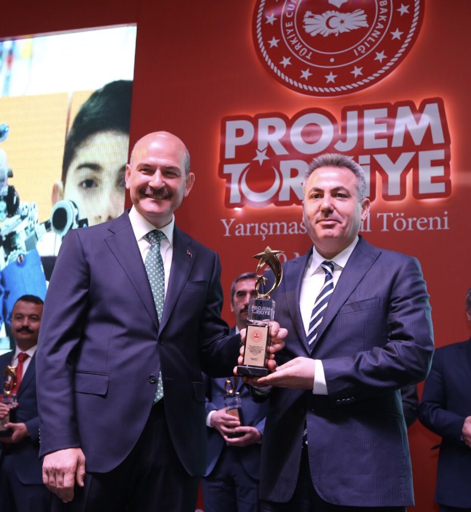 ' #KodlAğrı Projesine Birincilik Ödülü '

Projem Türkiye Yarışmasında Ağrı Valiliği #KodlAğrı Projesi Sosyo-Ekonomik kategorisinde birincilik ödülüne layık görüldü.