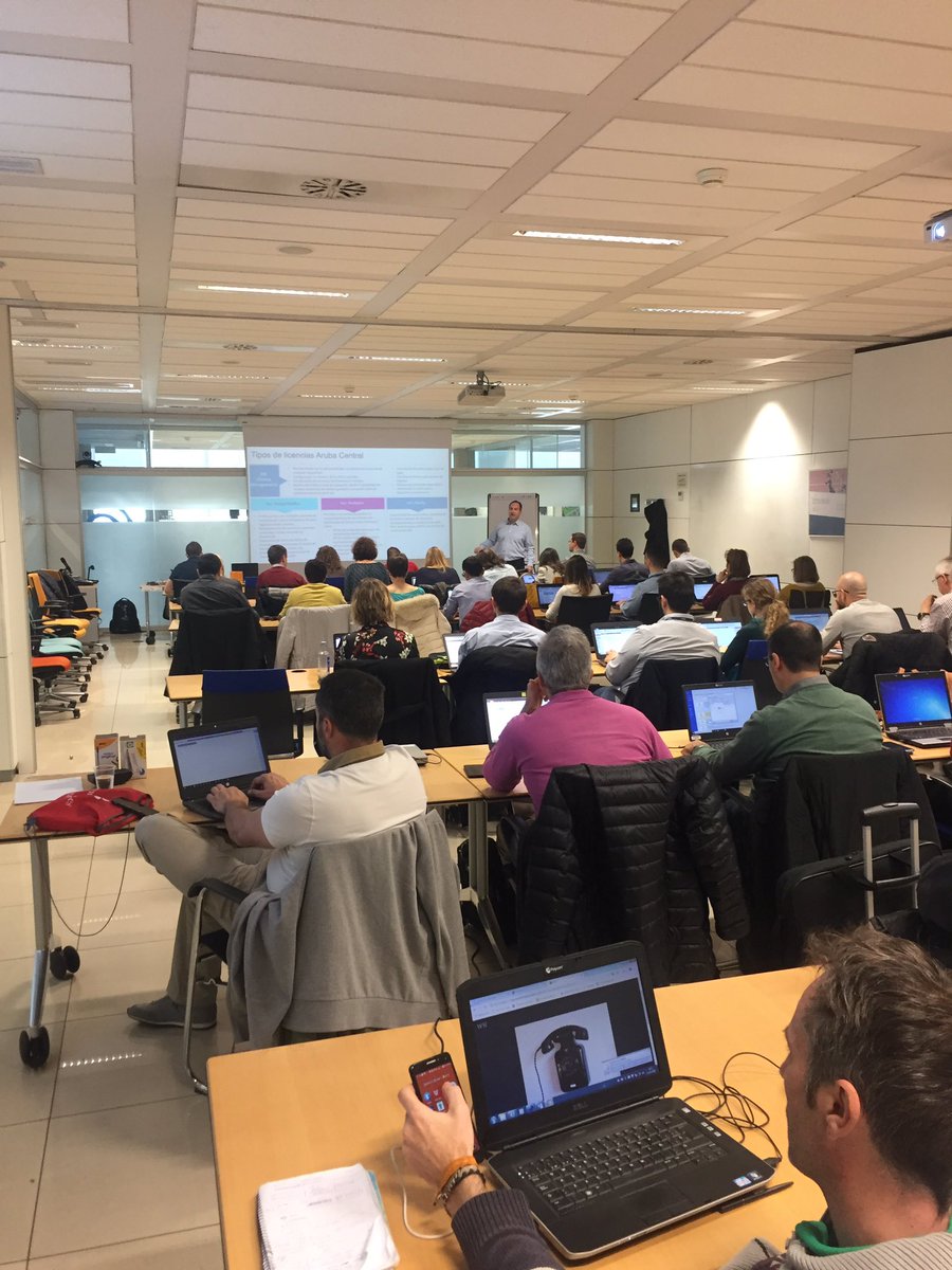 marafaelc's tweet photo. Comienza el GET de C&amp;R de Marzo. Primera jornada, aforo completo 💪💪 #GetLANizate #ingenierostef #ser_actitud https://t.co/JRVobtboVy