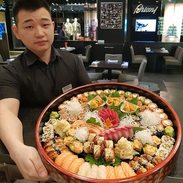 Sumosan_'s tweet photo. It’s a nice day to stay at home today ❄️ Especially with #sumosandelivery 🍱 // оставайтесь дома и заказывайте доставку #sumosan ♥️
#sumosanmoscow https://t.co/YnOF5KwcM5