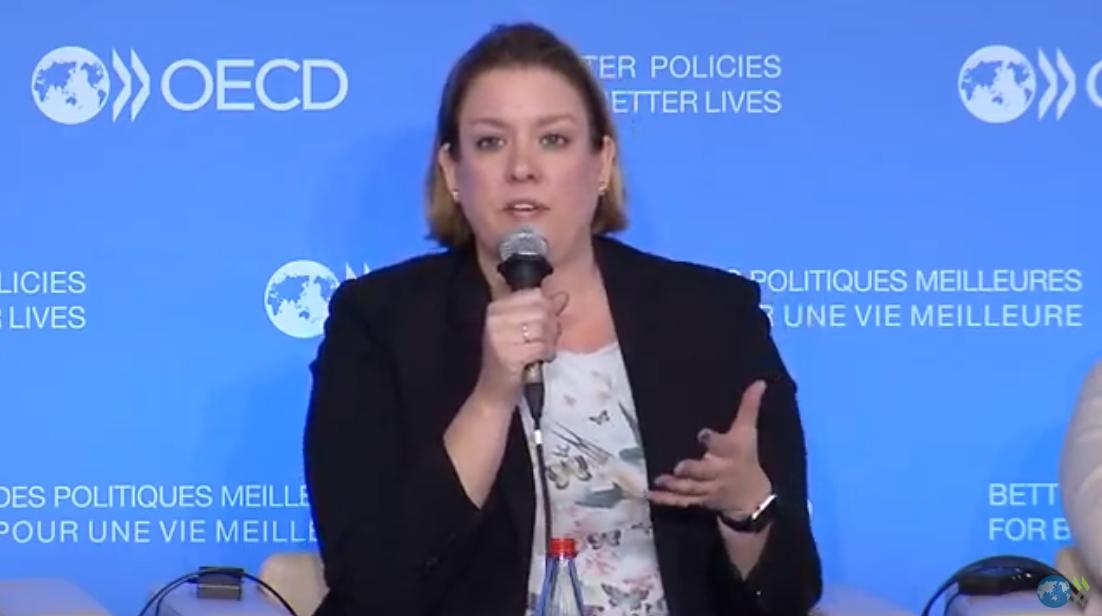 OECDgov's tweet image. #TechForTrust: 5 ways Facebook is working to fight #misinformation:

1. reducing fake a/c&apos;s
2. reducing #fakenews
3. making #politicaladvertising more transparent
4. disrupting bad actors
5. building civic engagement tools

Katie Harbath, Facebook, #OECDintegrity #Facebook