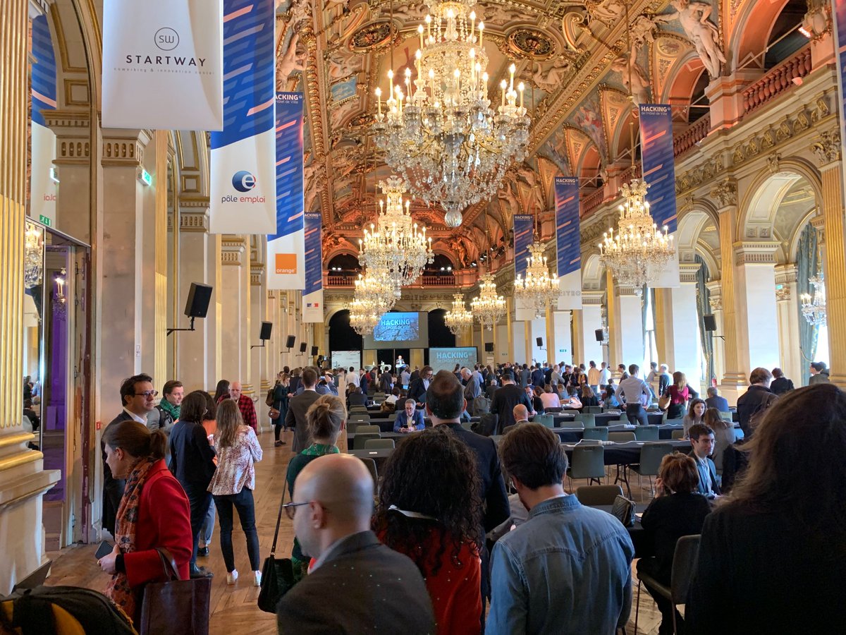 miralia_ai's tweet photo. Nous sommes présents au #HackingParis toute la journée, le plus grand #meetup de @Paris  👨‍💻 ! N'hésitez pas à venir à la rencontre de notre technical business developer @AminHjira #IA #Innovation #NLP https://t.co/er1Nr9OxUb