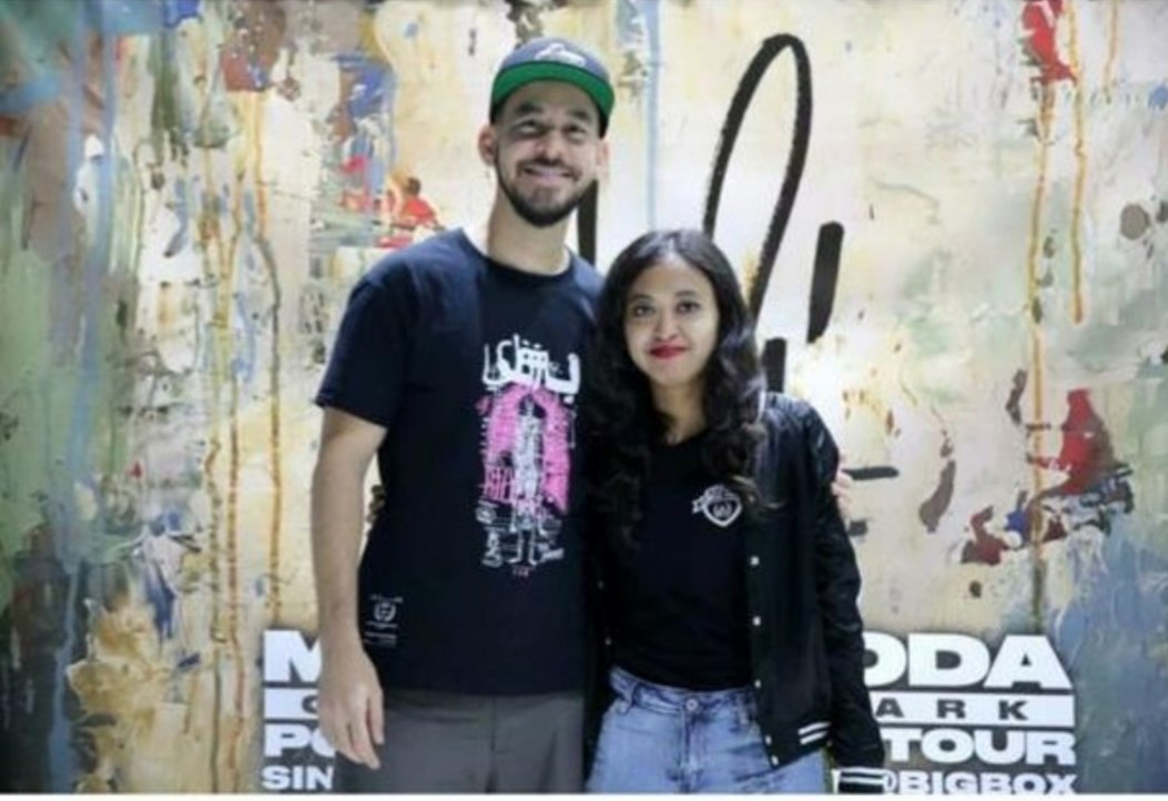 aravind221's tweet photo. @mikeshinoda @lpambassadors @LPNederland  @LPLive @digbyjim
@schmocta @lpindonesia @lpindiau
I hope you can do  tribute today at Amsterdam. a wonderful Indonesian🇲🇨 fan who lost her life de to illness few days back. She was there during the #PostTraumatic Singapore 🇸🇬show https://t.co/urn03xRwF8
