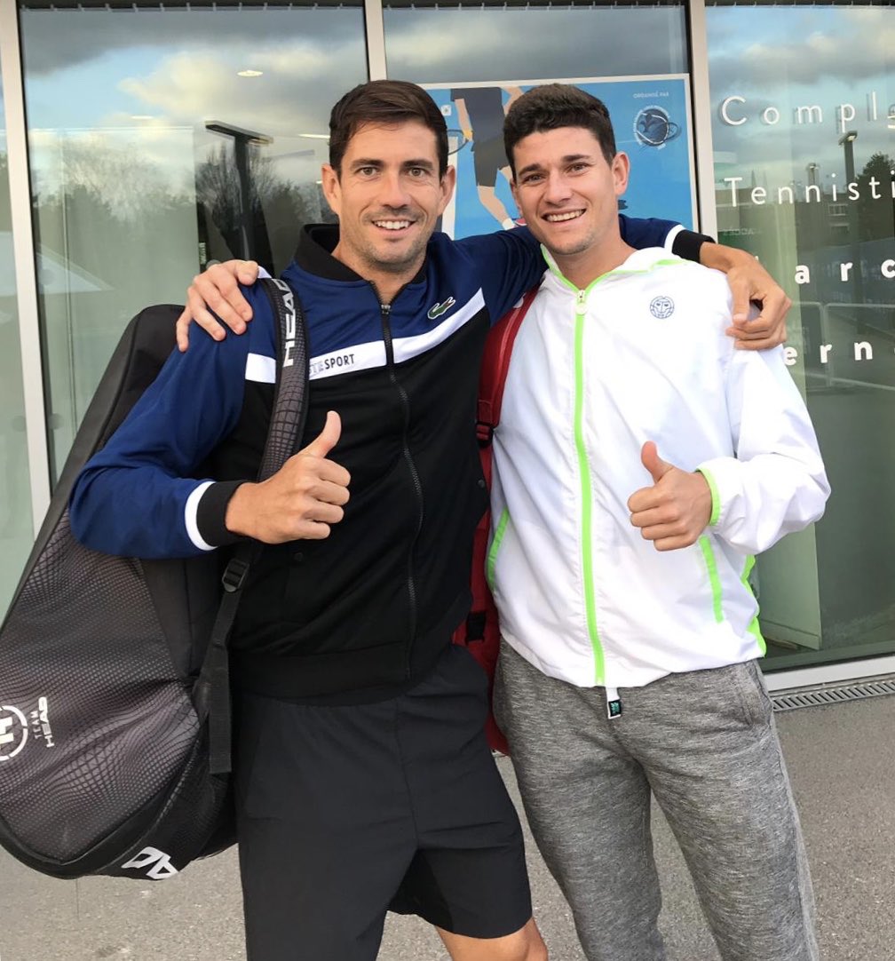 passiontalentG's tweet photo. Buen debut con victoria de la dupla @GGarciaLopez @VegaDavid23 en el #ATPchallengerLille🇫🇷 16 64 10/4 a Paes/Oswald mucha suerte para hoy en cuartos de final contra Arends/Weissborn 💪🏻🎾🌍 @globatalent @WilsonTenisEsp @BaduBidi @bcntennislab @Ergodinamica @granmarbellaGM @uyunieu https://t.co/3YJoANLGyP