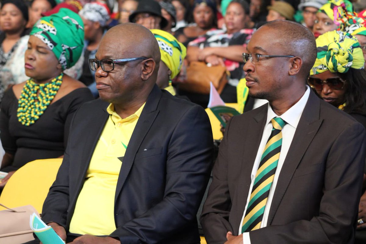 ANCJHB's tweet photo. @GautengANC treasurer @Parks_Tau and regional chairman @Geoff_Makhubo are also here to say their farewell to cde Tshegofatso #RipFatso #FatsoFuneral https://t.co/swNMmS7C9w