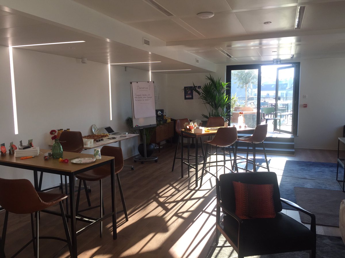 #revealtalent Lancement de notre Meetup printanier ! C’est parti pour atelier de co-création :)