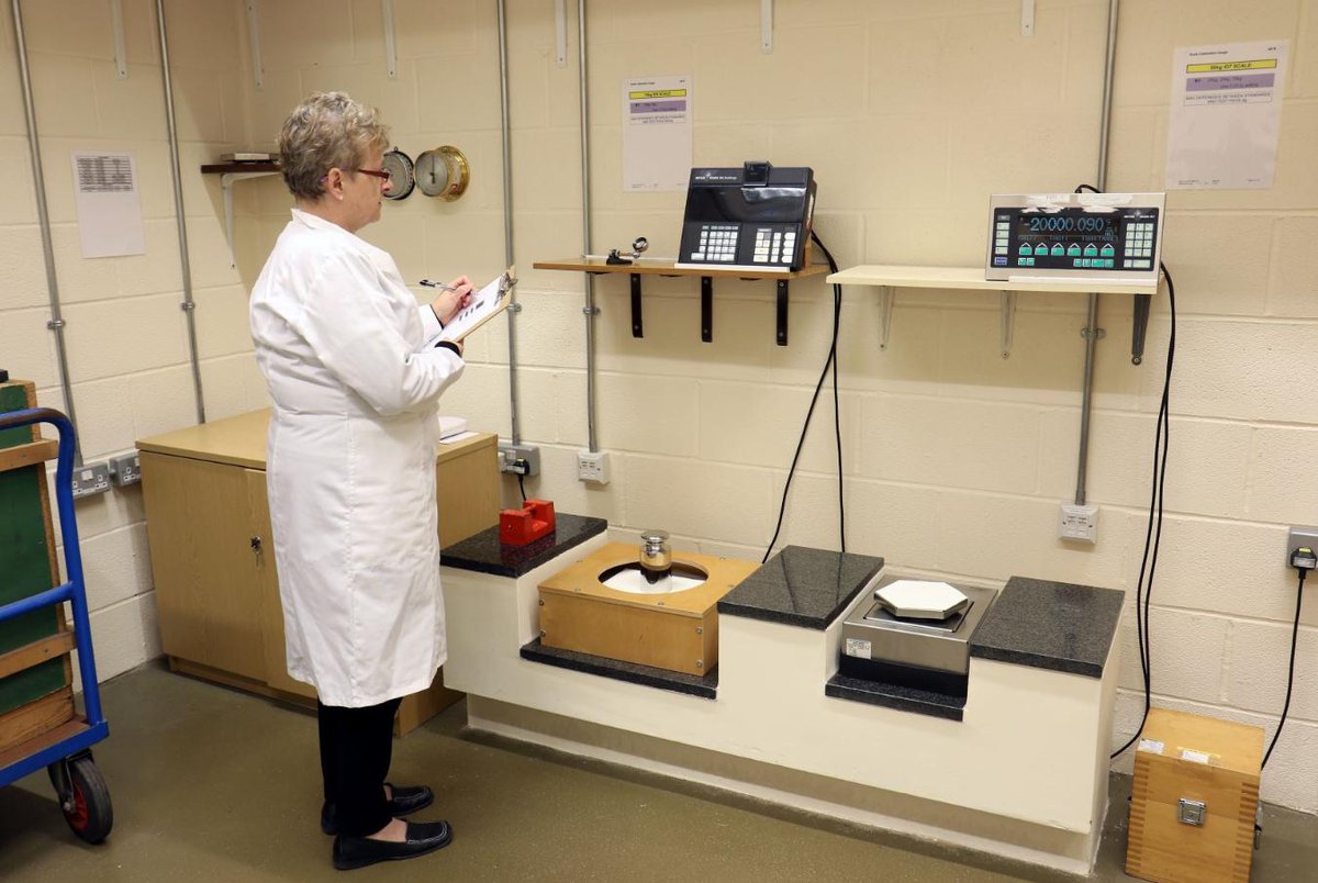 TSConnected's tweet photo. Does your business use weights or measures to ensure the accuracy of goods or services you provide? Make sure they are accurate by getting them tested in our Metrology Lab, which is UKAS accredited for weight testing and calibration. Find out more: https://t.co/Fkt3B17d2T https://t.co/x26Ge7IKeo